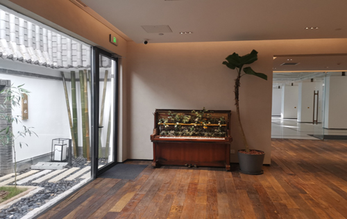 雪莲亮点文创园实拍图3