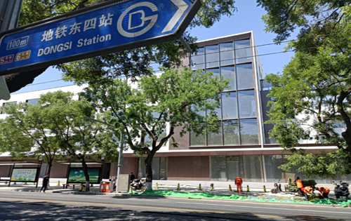 雪莲亮点文创园周边环境 